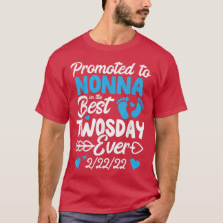 Twosday Promoted To Nonna Grandma New Baby Announc T-Shirt
