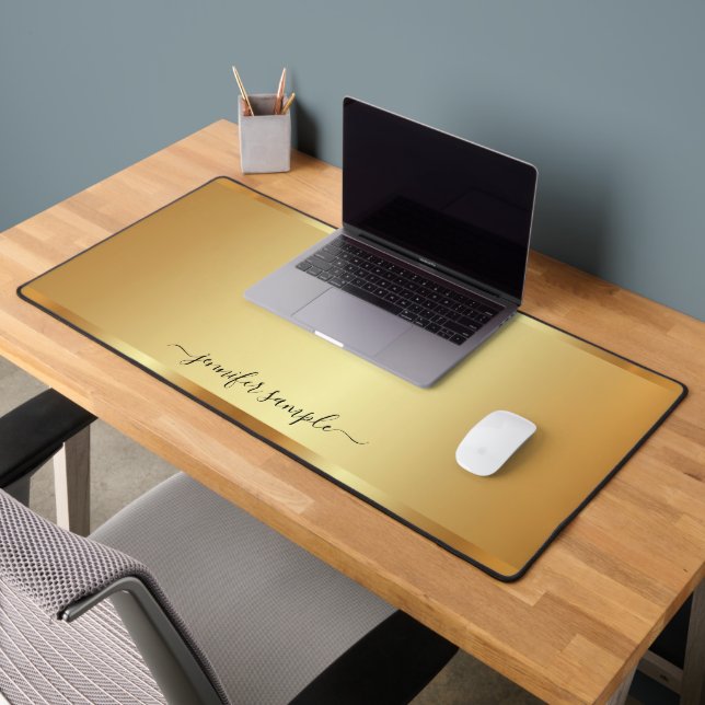 Typography Script Name Elegant Gold Modern Simple Desk Mat (Office 2)