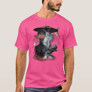 Ufo Abducts Cats In Space - Alien Ufo Cats For Cat T-Shirt