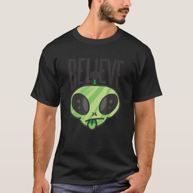 Ufo Alien Flying Saucer Alien Spaceship Fan 5 T-Shirt (Front)