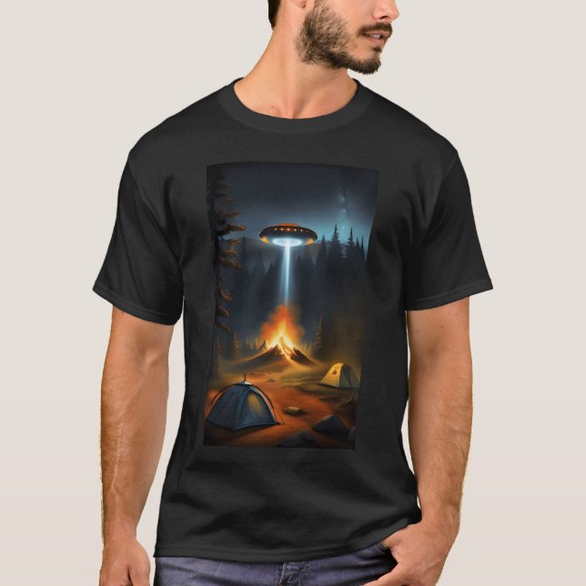 UFO fire Camping friends T-Shirt (Front)