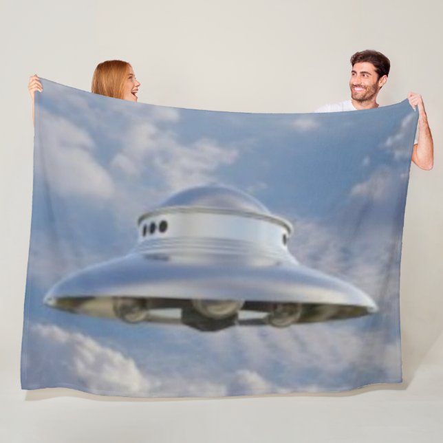 UFO FLEECE BLANKET (In Situ)