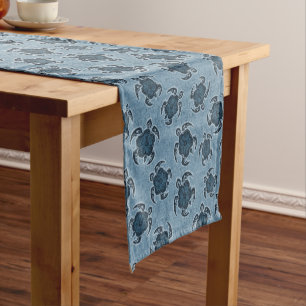 Uhane Honu Hibiscus Batik Hawaiian Turtle Short Table Runner
