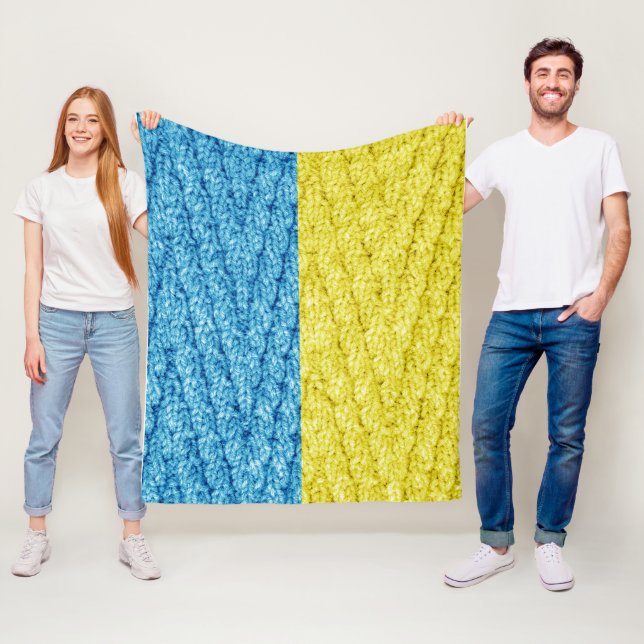 Ukraine knitted flag fleece blanket (In Situ)