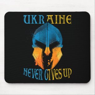 Ukraine Never Gives Up Mouse Pad
