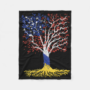 Ukraine Usa Friendship America Ukrainian Roots Fleece Blanket