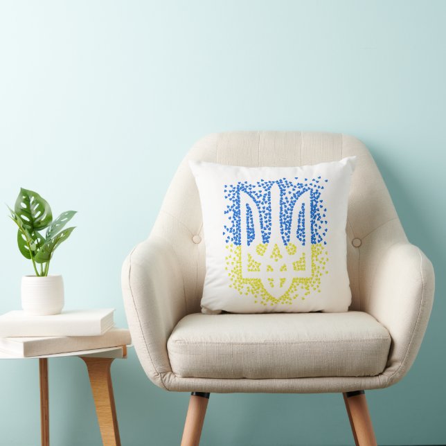 Ukrainian emblem trident tryzub scattering hearts cushion (Chair)