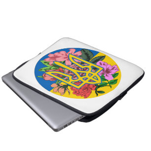 Ukrainian trident and flag of Ukraine with flowers Laptop Sleeve