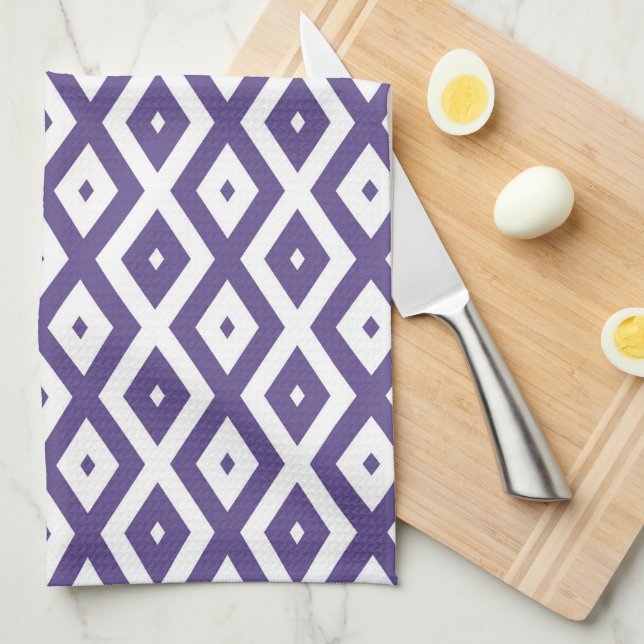 Ultra violet and white diamond pattern tea towel (Quarter Fold)