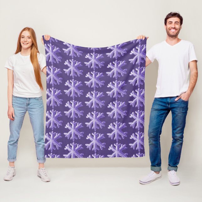 Ultra Violet Fluffy Snowflake Pattern Fleece Blanket (In Situ)