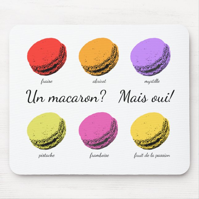 Un macaron? Mais oui! Mouse Pad (Front)