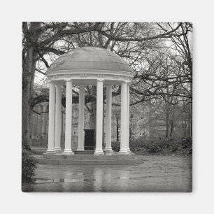 UNC Old Well Magnet