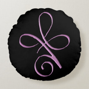 Unconditional Love 5 Round Cushion