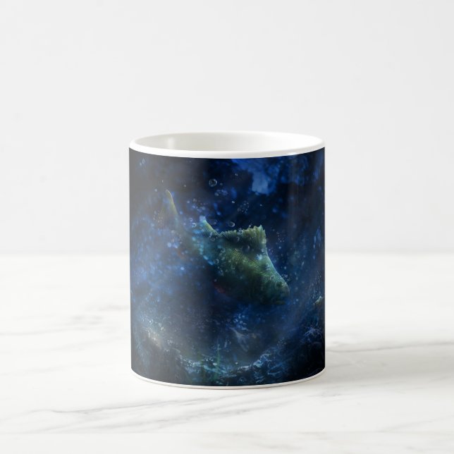 Underwater scene | Funny Gifts Magic Mug (Center)