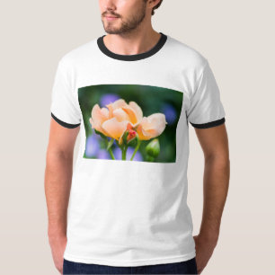 unfolding desire T-Shirt