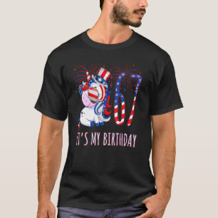 Unicorn 67th Birthday 4th Of July New Year 67 Year T-Shirt