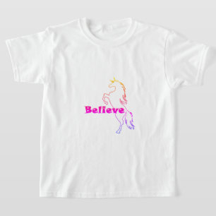 Unicorn Believe Design - Girls' Basic T-Shirt