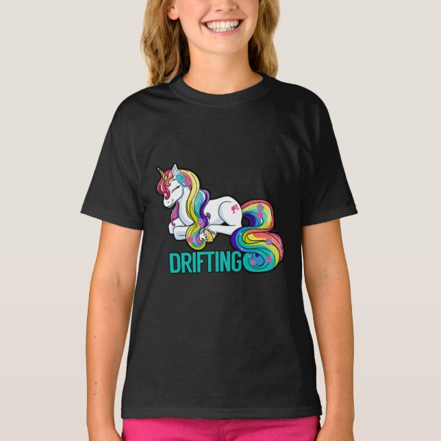 Unicorn dreaming pretty rainbow childs shirt (Front)