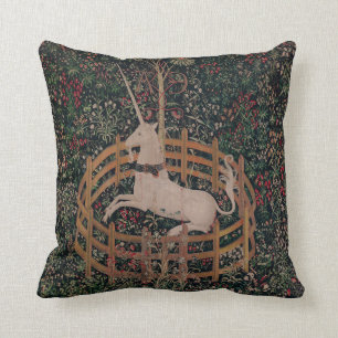 Unicorn Hunt Mediaeval Art - Unicorn Rests in Gard Cushion