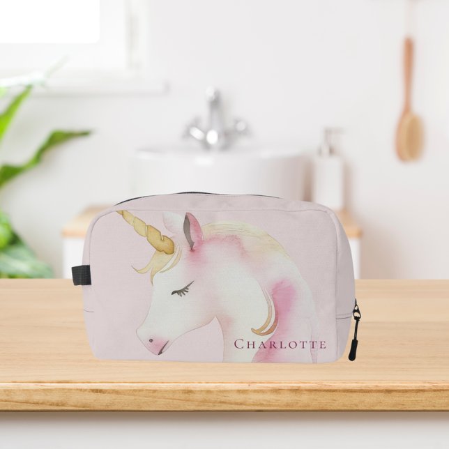 Unicorn pink girl dopp kit (Creator Uploaded)