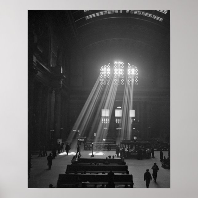 Union Station Waiting Room, 1943. Vintage Photo Poster (Front)