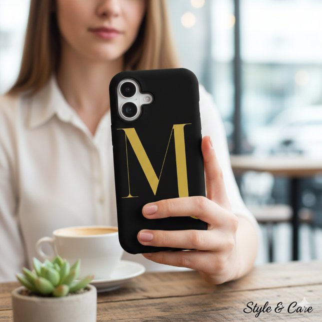 Unique Extra Large Monogram Print (Unique Extra Large Monogram Print iPhone 17 Case)