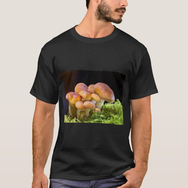 Unique Mushroom Art Prin T-Shirt (Front)