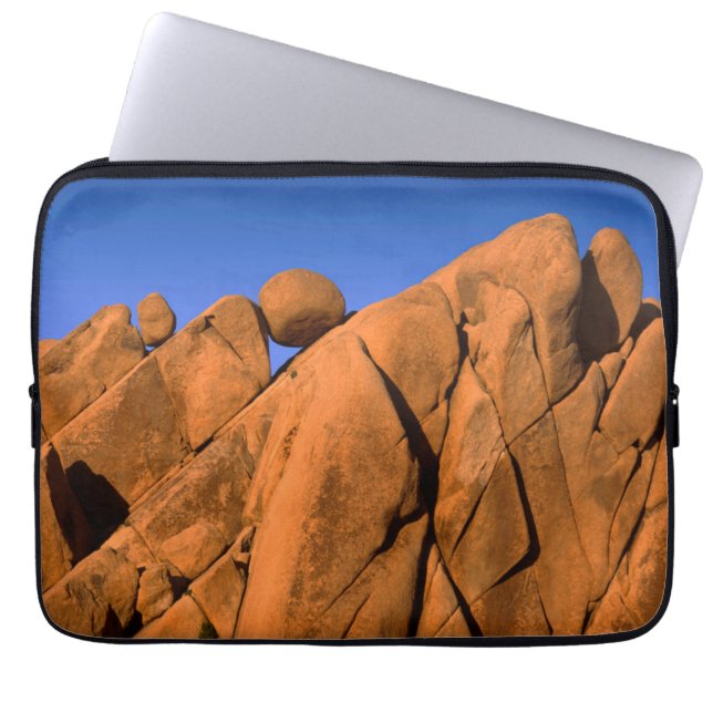 Unique rock formation, California Laptop Sleeve (Front)