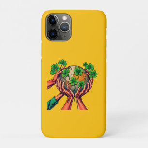 United in Green – Shamrock Motion Globe Case-Mate iPhone Case