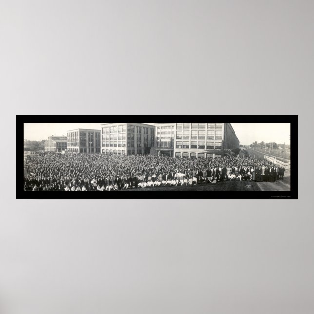 United Shoe Beverly MA Photo 1911 Poster (Front)