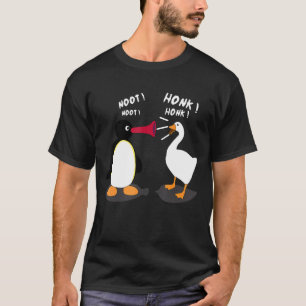 Untitled Funny Goose Game Meme HONK NOOT T-Shirt