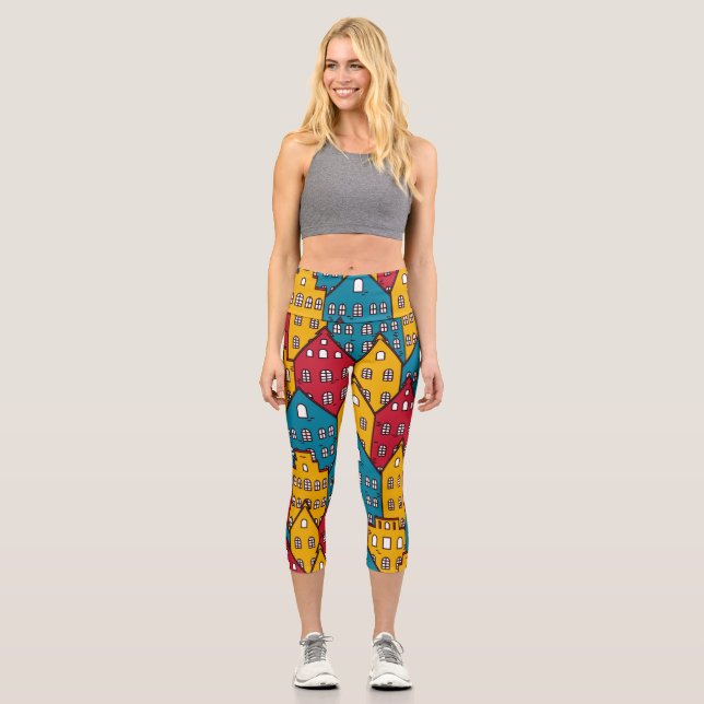 Urban abstract: vintage city pattern capri leggings (Front)