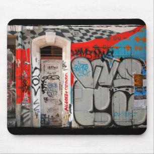 Urban art graffitis mouse pad