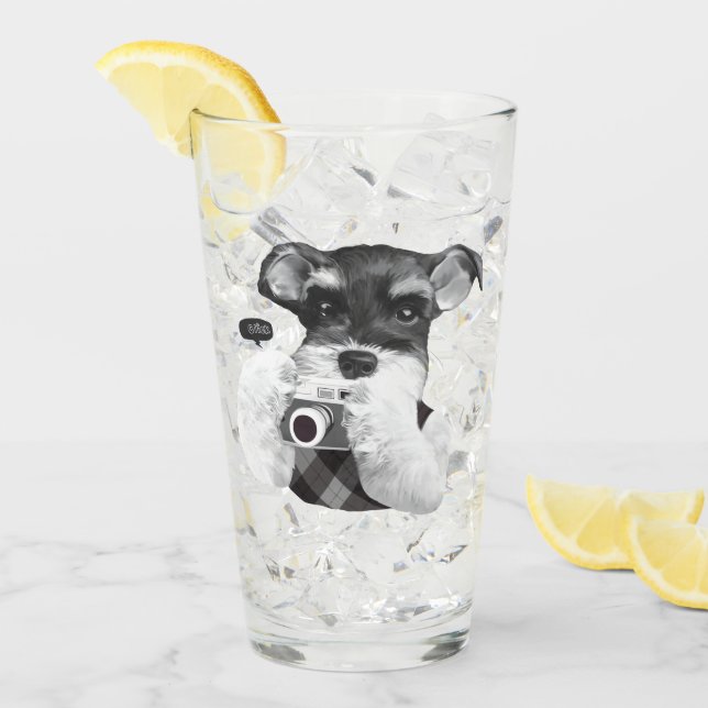 Urban Photographer: Schnauzer in Taipei City Glass (Front Ice)