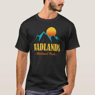 US Adventure Vintage Badlands National Park Souven T-Shirt