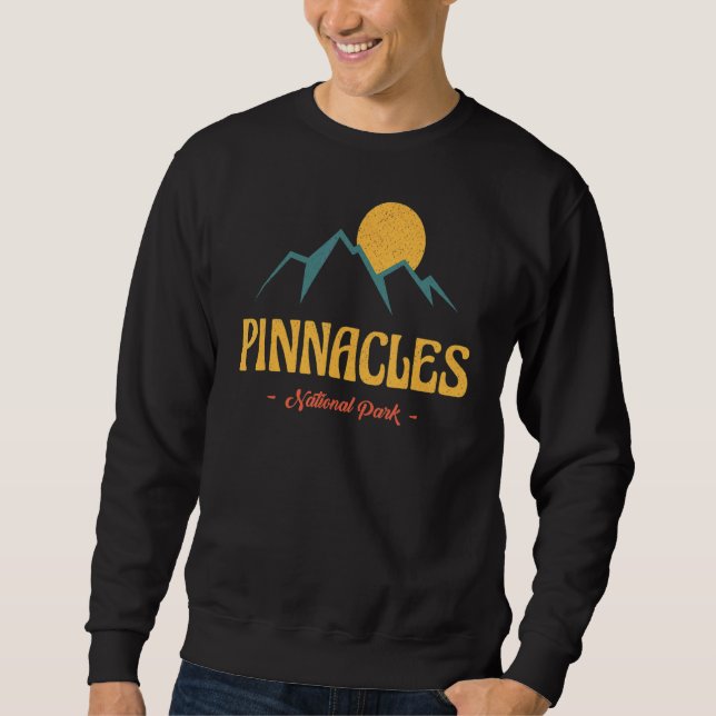 Us Adventure Vintage Pinnacles National Park Souve Sweatshirt (Front)