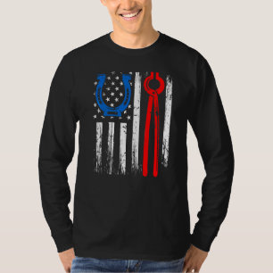 Us American Flag Farrier Hoof Blacksmith Horseshoe T-Shirt