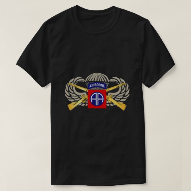 US Army 82nd Airborne Division Paratrooper Veteran T-Shirt (Design Front)