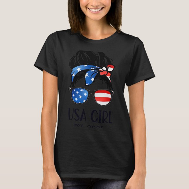 Us Citizen Est 2025 New Citizenship American Usa G T-Shirt (Front)