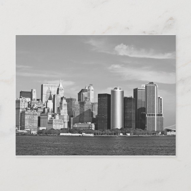 US Cityscape: New York Skyline #2 [Grayscale] Postcard (Front)