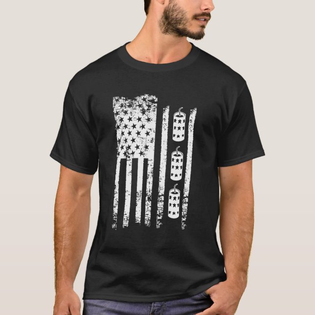 Us Flag 4Th Of July Fireworks T-Shirt (Front)