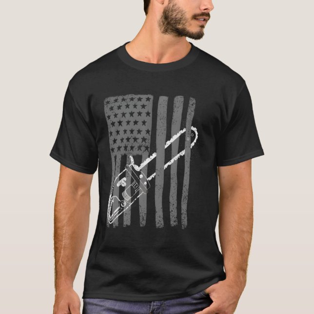 Us Flag Chainsaw Woodworker Logger T-Shirt (Front)
