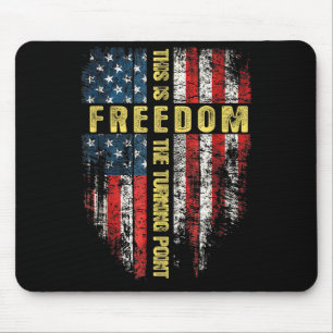 Us Flag Patriotic - This Is The Turning Point Fait Mouse Pad