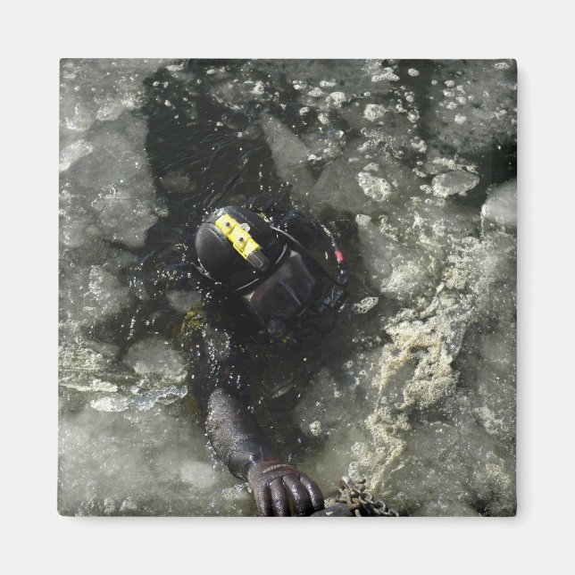 US Navy Diver Magnet (Front)