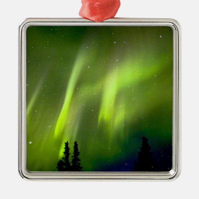 USA, Alaska, Chena Hot Springs. Aurora 3 Metal Tree Decoration (Front)