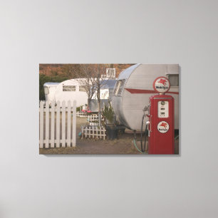 USA, Arizona, Bisbee: Shady Dell Motel, All Canvas Print