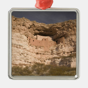 USA, Arizona, Camp Verde: Montezuma Castle Metal Tree Decoration