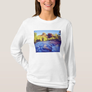 USA, Arizona, Sedona. Cathedral Rock reflecting 2 T-Shirt