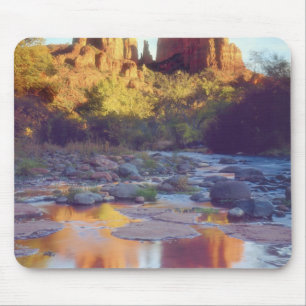 USA, Arizona, Sedona. Cathedral Rock reflecting Mouse Pad