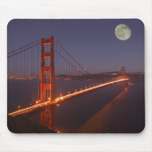 USA, California, Marin. Moonrise above the Mouse Pad (Front)